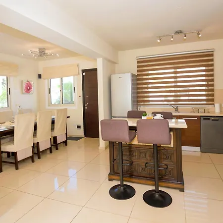 Willa Athena Protaras