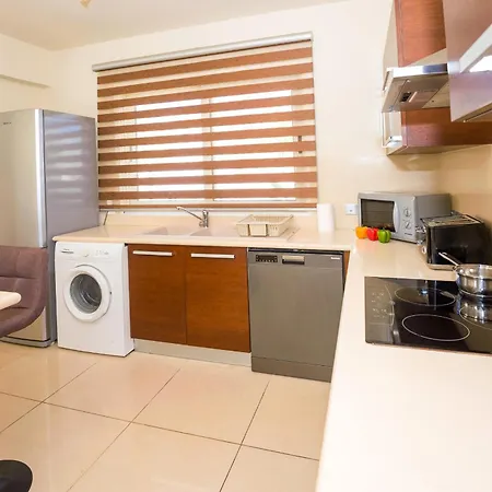 Athena Willa Protaras