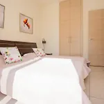 Athena * بروتاراس
