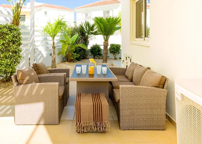 Athena * プロタラス