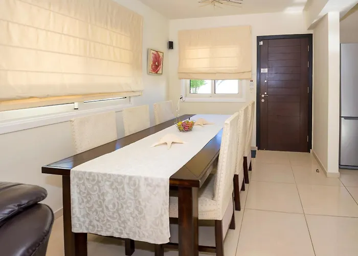 Athena * プロタラス