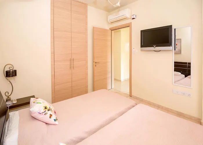 ヴィラ Athena プロタラス